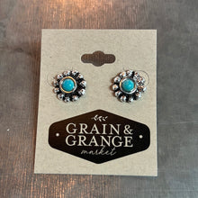 Load image into Gallery viewer, Turquoise and Silver Earrings