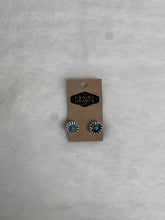 Load image into Gallery viewer, Turquoise and Silver Earrings