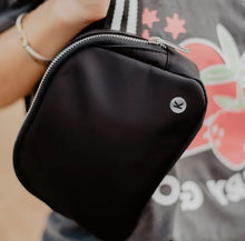 Load image into Gallery viewer, Solid Belt Bag with Striped Strap

