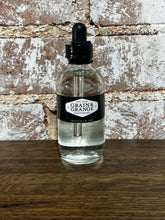 Load image into Gallery viewer, Grain &amp; Grange Signature Scent Medium Diffuser Oil
