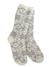 Load image into Gallery viewer, Holiday Knit Pickin&#39; Fireside Crew
