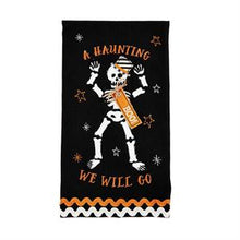 Load image into Gallery viewer, Halloween Appliquéd Towels
