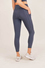 Load image into Gallery viewer, Highwaist Pocket Leggings
