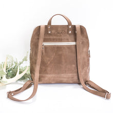 Load image into Gallery viewer, Riley Backpack- Brindle
