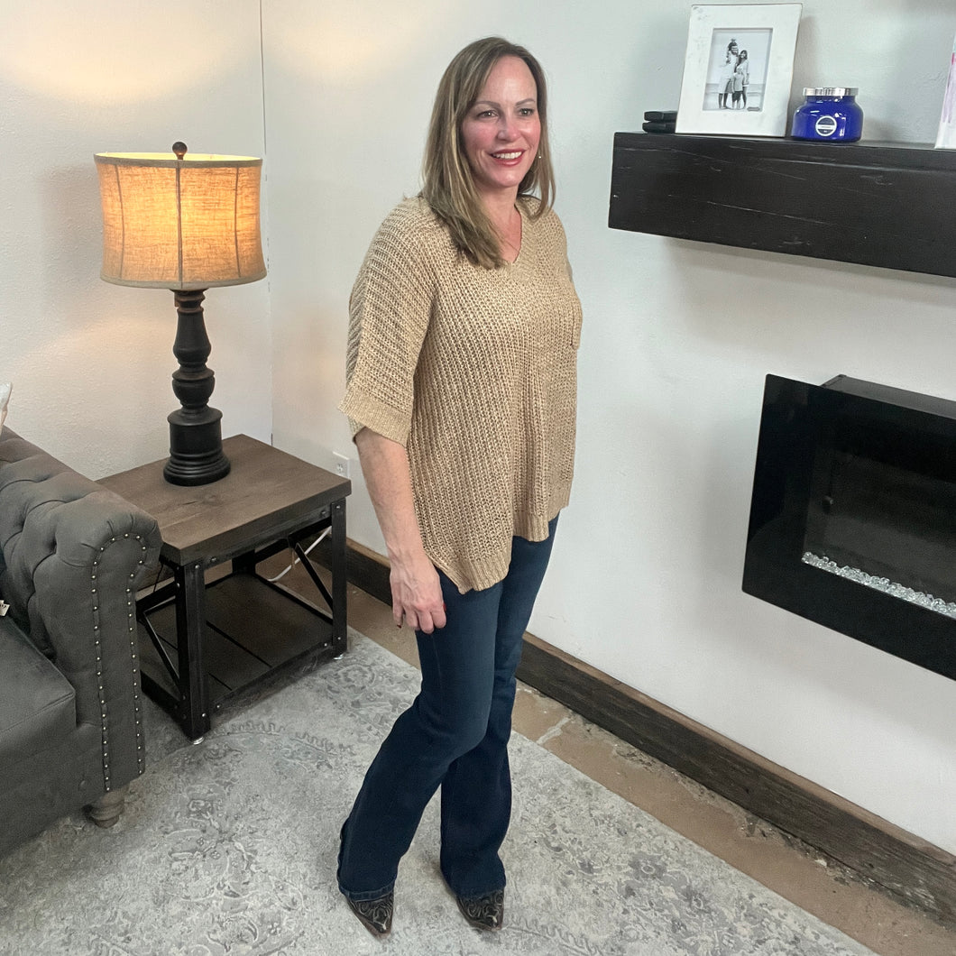 Theo V-Neck Sweater Tan